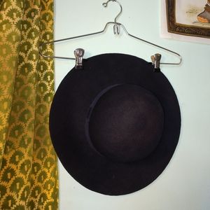 100% Pure Wool Round Brim Hat